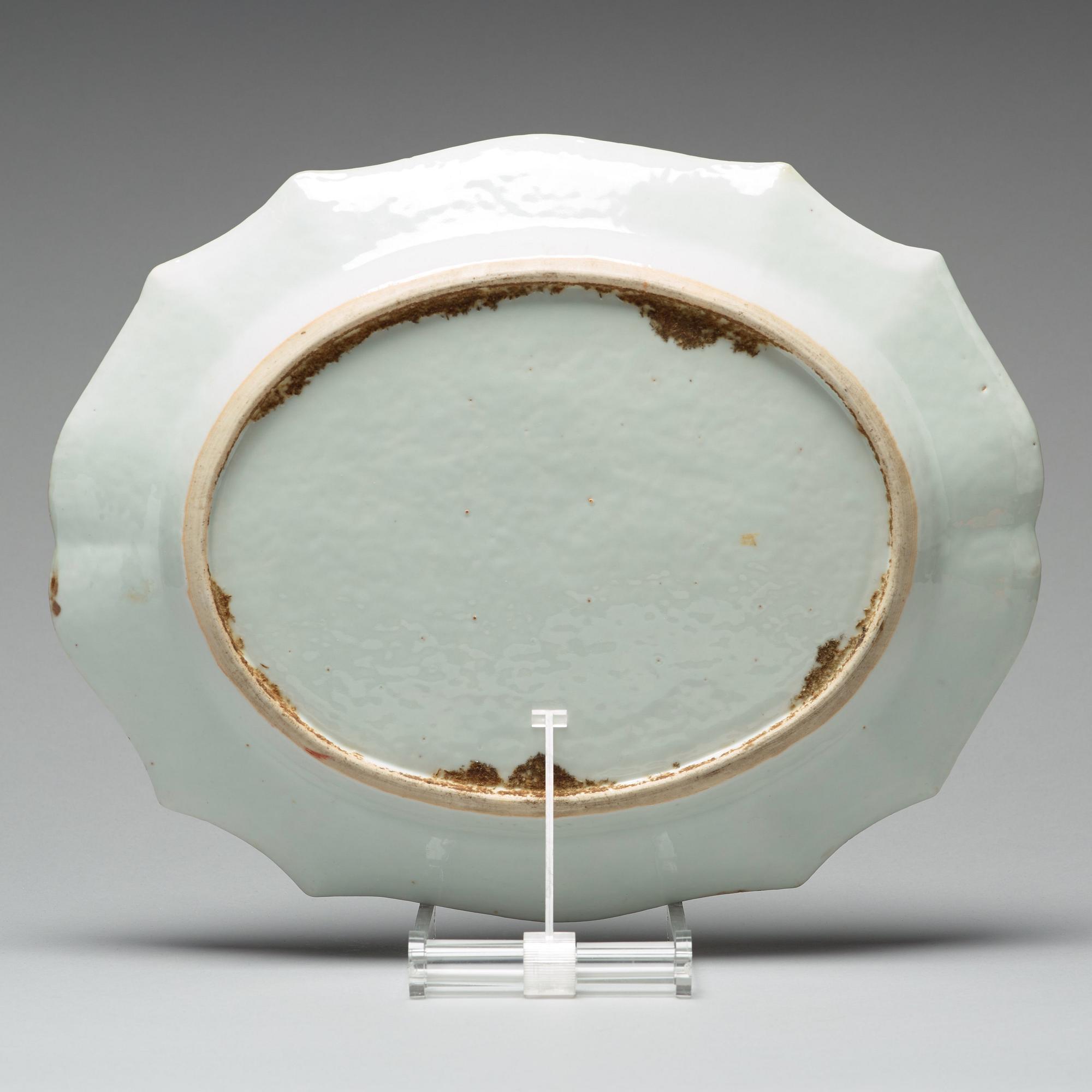 STEKFAT, kompaniporslin. Qingdynastin, Qianlong (1736-95).