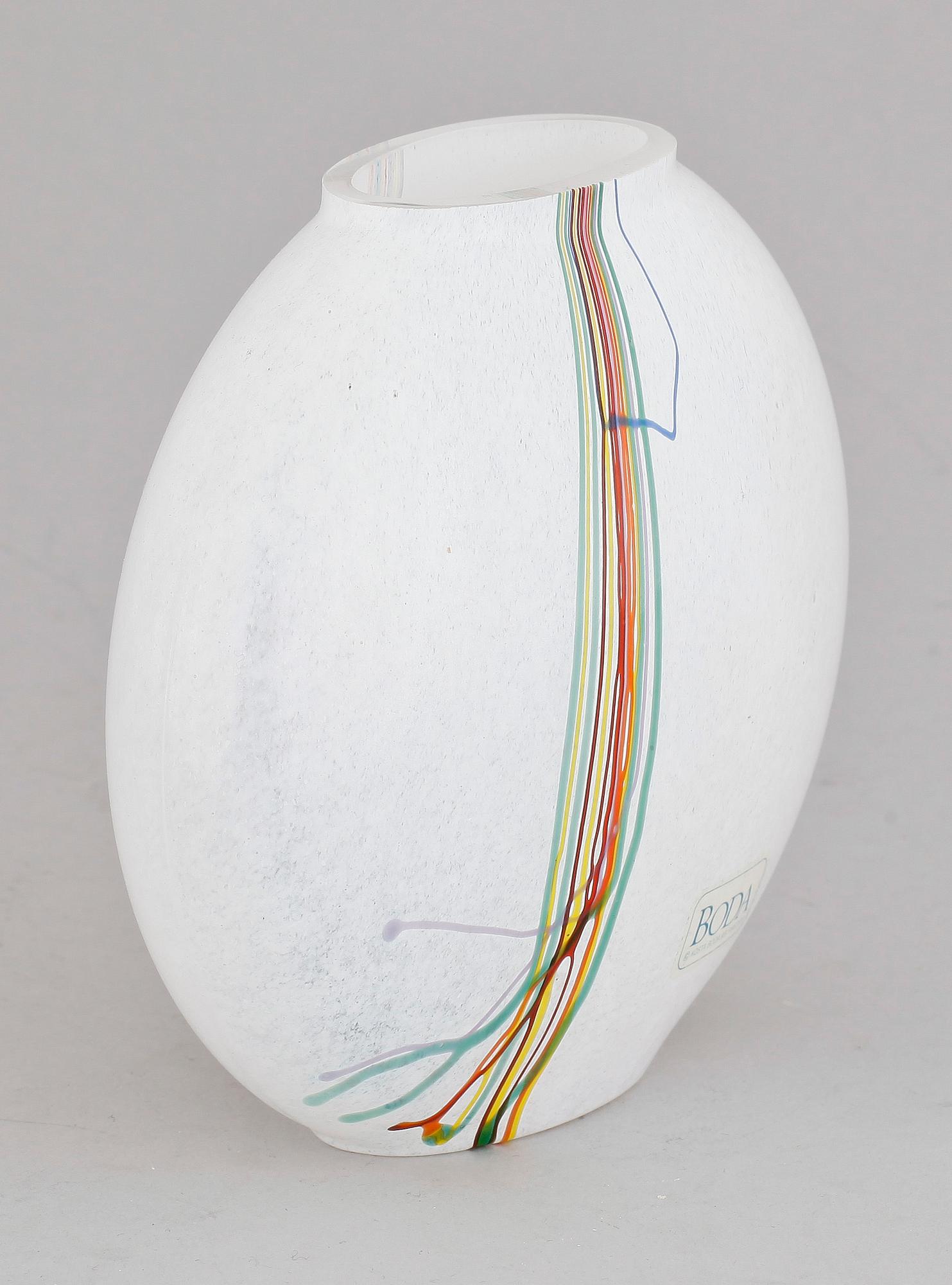 VAS, glas, Bertil Vallien, Kosta, numr. 48224.