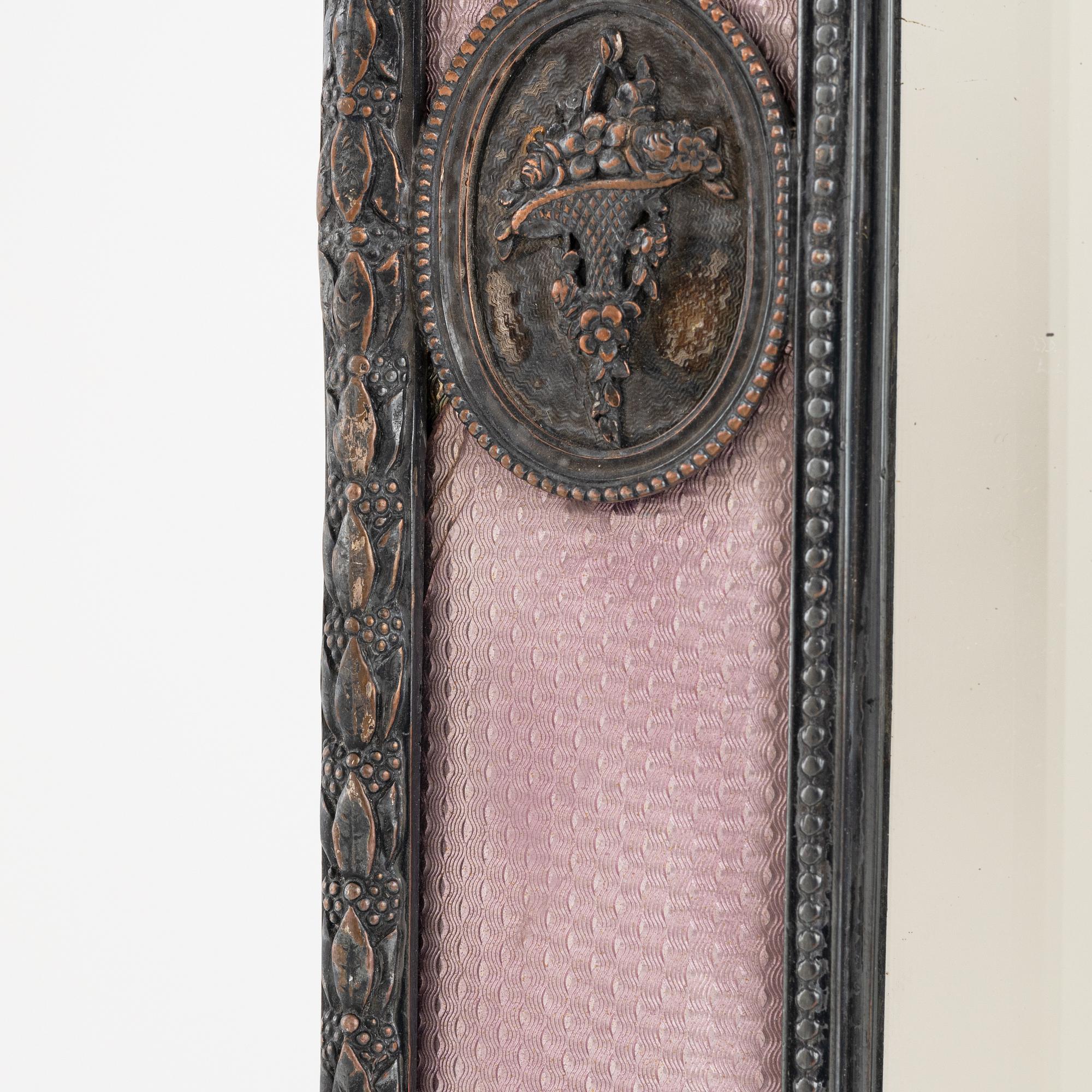 Toilettespegel, omkring år 1900.