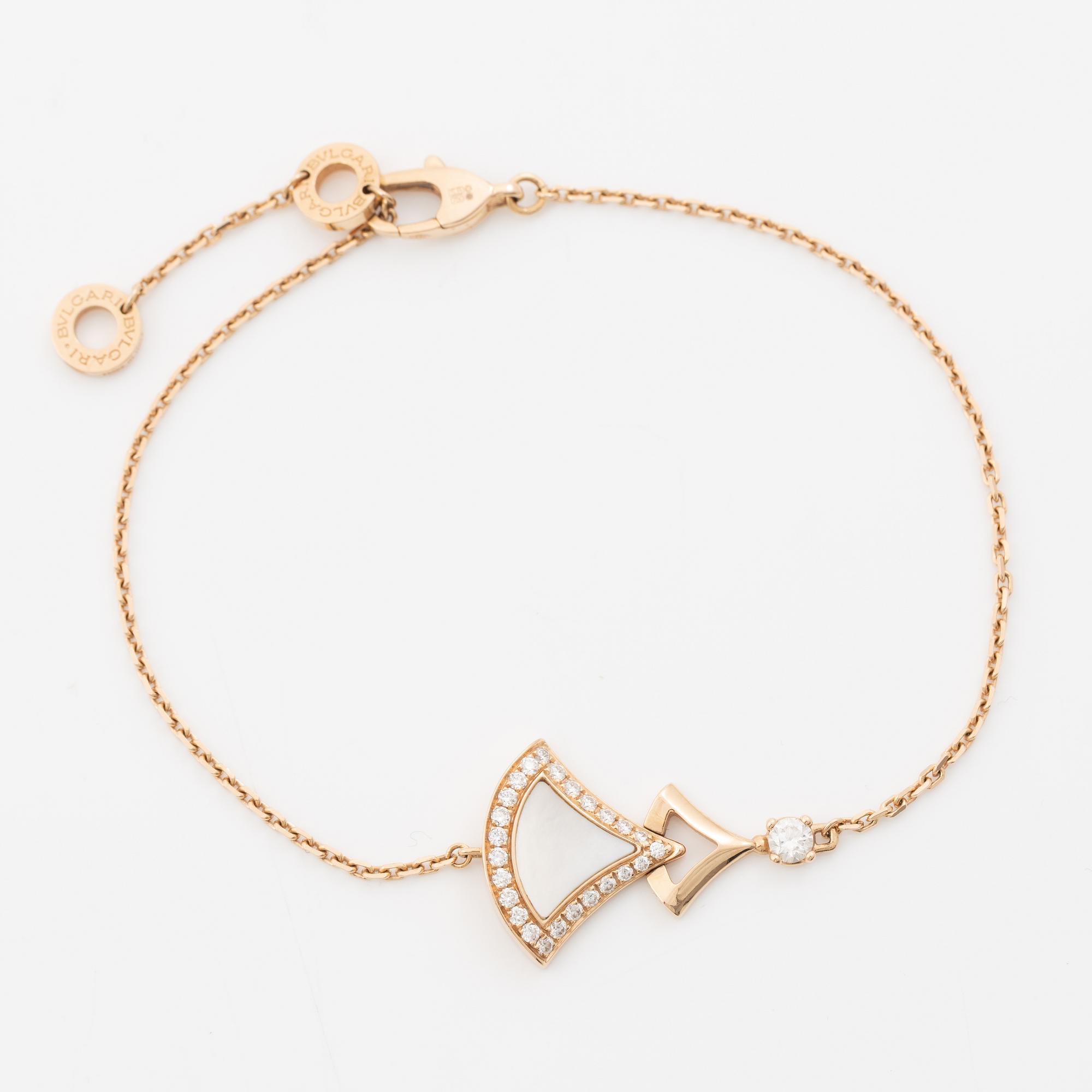 Bracelet, Bulgari, 18K rose gold with mother-of-pearl and brilliant-cut diamonds.