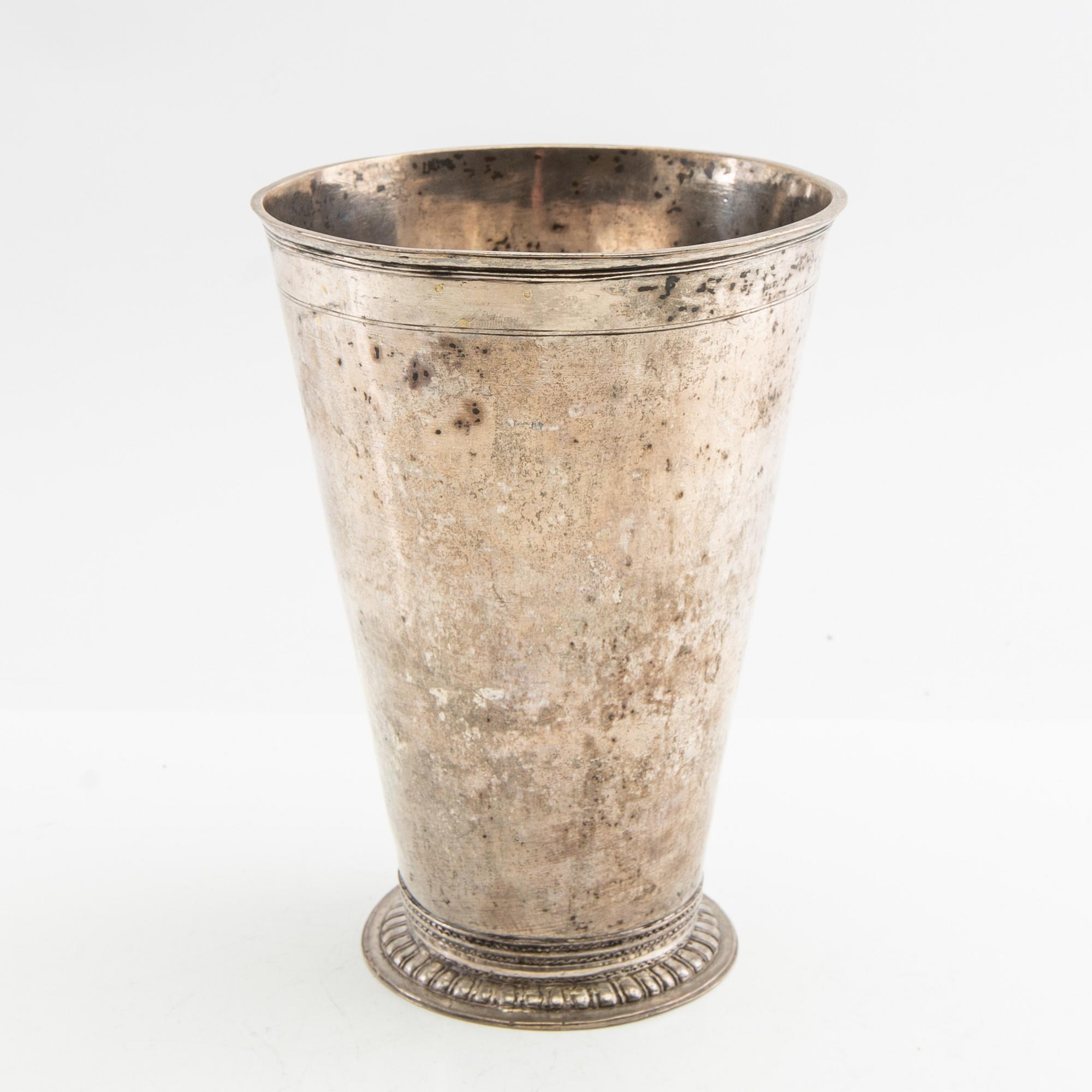 Pokal silver Nordeuropa, oidentifierad mästarstämpel, sannolikt 1700-tal.