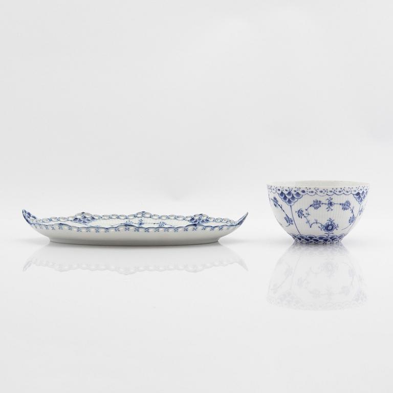 Service, 46 pieces, porcelain, Blue Fluted "Full Lace" and "Half Lace", Royal Copenhagen, Denmark.