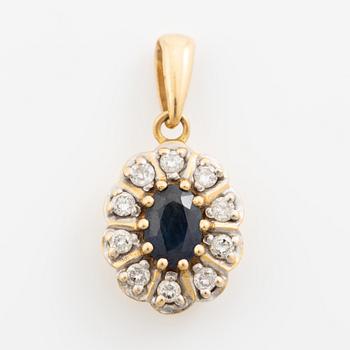 Pendant, carmosé model, 18K gold with sapphire and brilliant-cut diamonds.