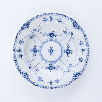 Dinner service, porcelain, 50 pieces, "Musselmalet", Royal Copenhagen, Denmark.