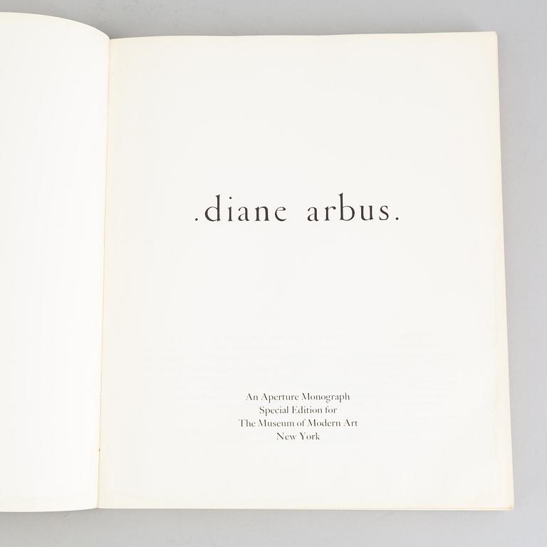 BOK, "Diane Arbus. An Aperture Monograph", Diane Arbus, special edition The Museum of Modern Art 1972.