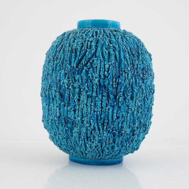 Gunnar Nylund, vase, "Hedgehog Vase", Rörstrand.
