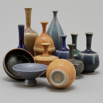 MINIATYRER, 12 st, stengods, Höganäs, 1900-talets andra hälft.