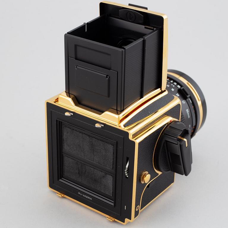 Hasselblad 500C/M Gold Exclusive, no. 0840.
