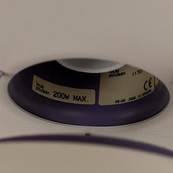 POUL HENNINGSEN, taklampa, "PH-4", för Louis Poulsen, Danmark. Höjd ca 30 cm.