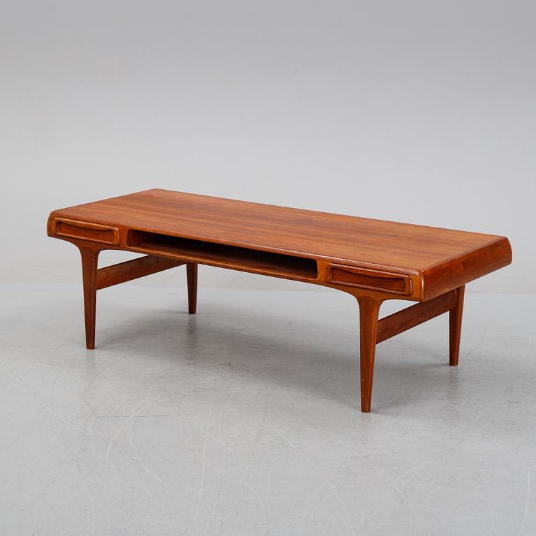 Johannes Andersen, a teak coffee teable, Trensum, 1960's.