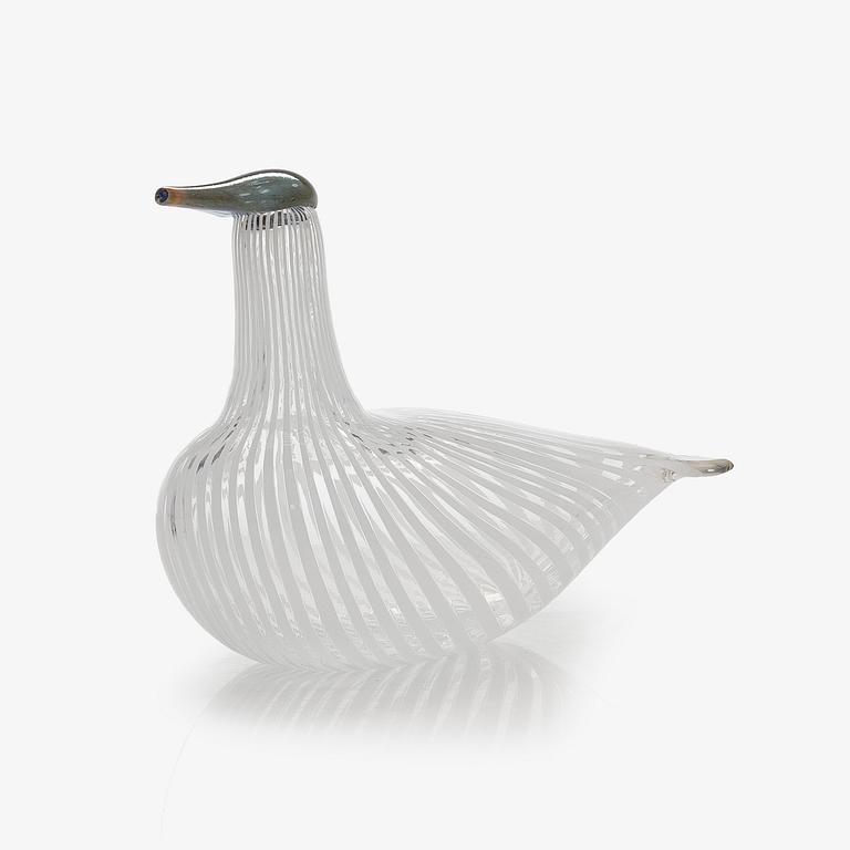 Oiva Toikka, a 'Scaup duck of Finland' glass bird, signed Suomen sotka Oiva Toikka Nuutajärvi 1992, numbered 126/1992.