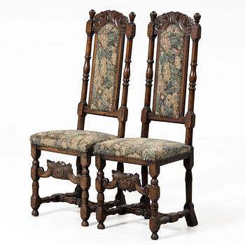 A pair of chairs, Baroque style, 18th/19th century.