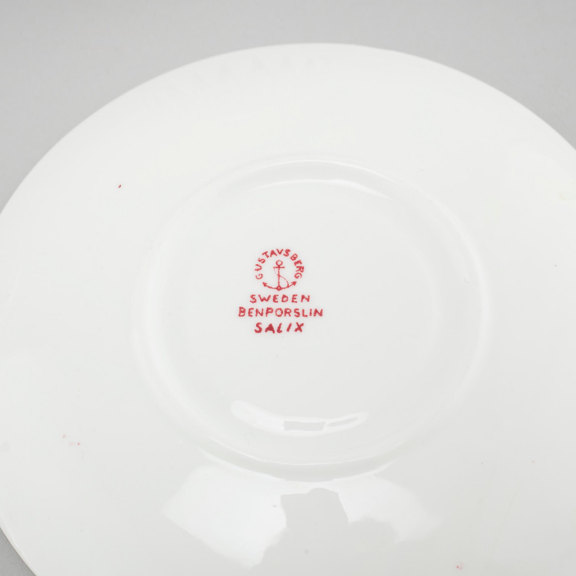 STIG LINDBERG, kaffekoppar med fat, 12 st, benporslin, "Salix", Gustavsberg.