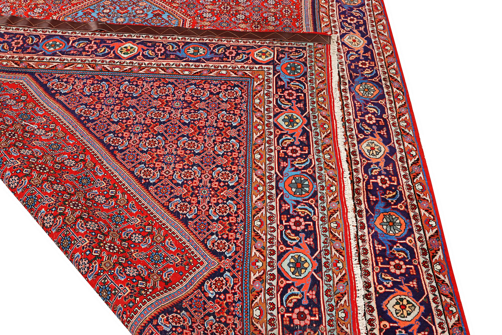 Matta, Bidjar, ca 360 x 230 cm.