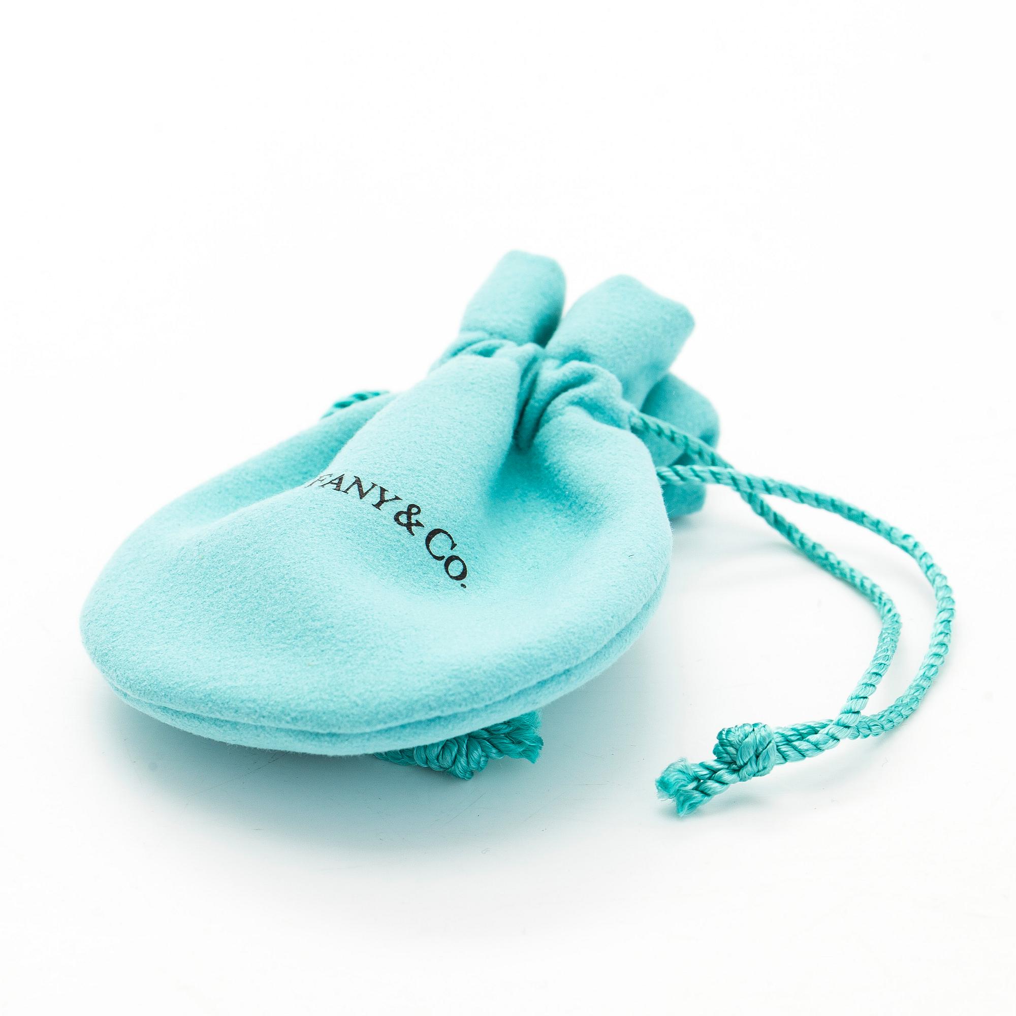 Tiffany & Co, Paloma Picasso, kaulakoru, "Loving Heart", 18K kultaa.