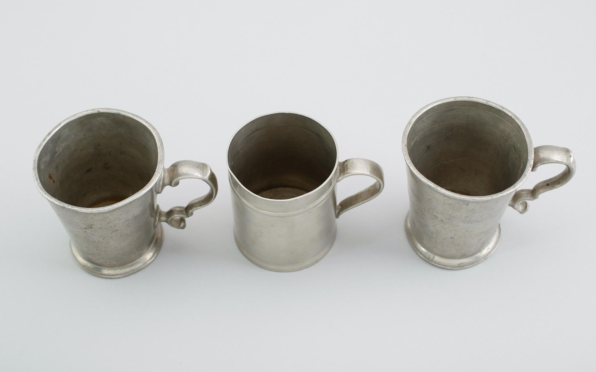 MUGGAR, 3 st (2+1), tenn, 1800-tal.