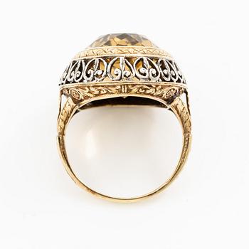 Ring 14K guld och silver med en fasettslipad citrin.