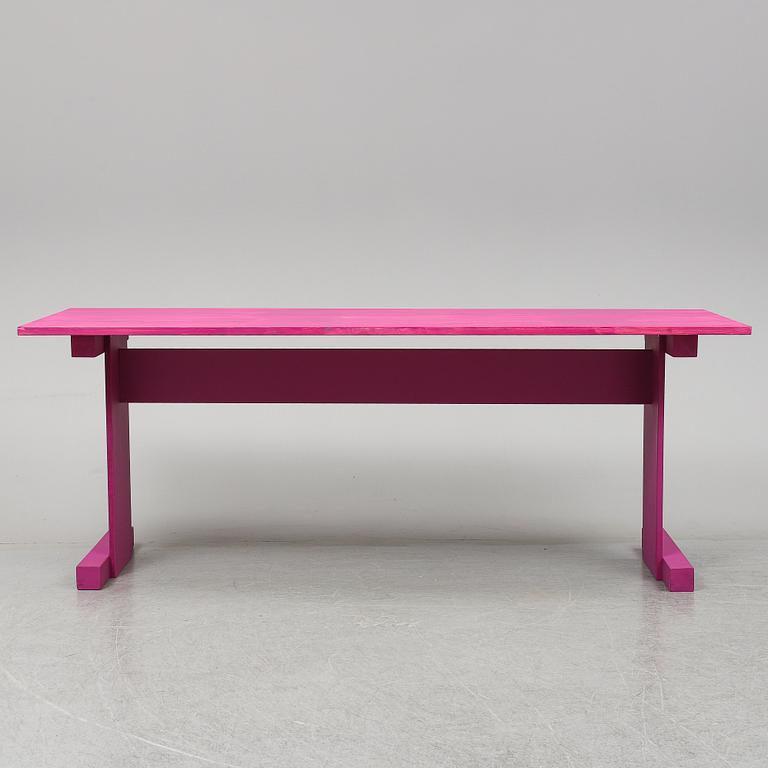 FREDRIK PAULSEN, bord, framtaget till Designbaren, "Fredriks Fun Fair" på Stockholm Funiture and Light Fair 2020.