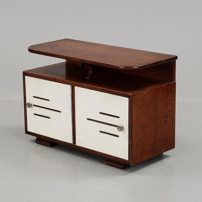 SKÅP, funkis, 1930-tal.