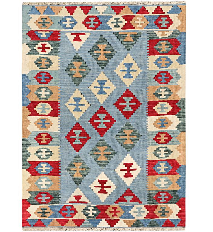 A Kilim rug, c. 172 x 124 cm.