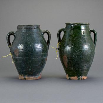 KRUS, 2 stycken, lergods, Europa, 1900-talets början.