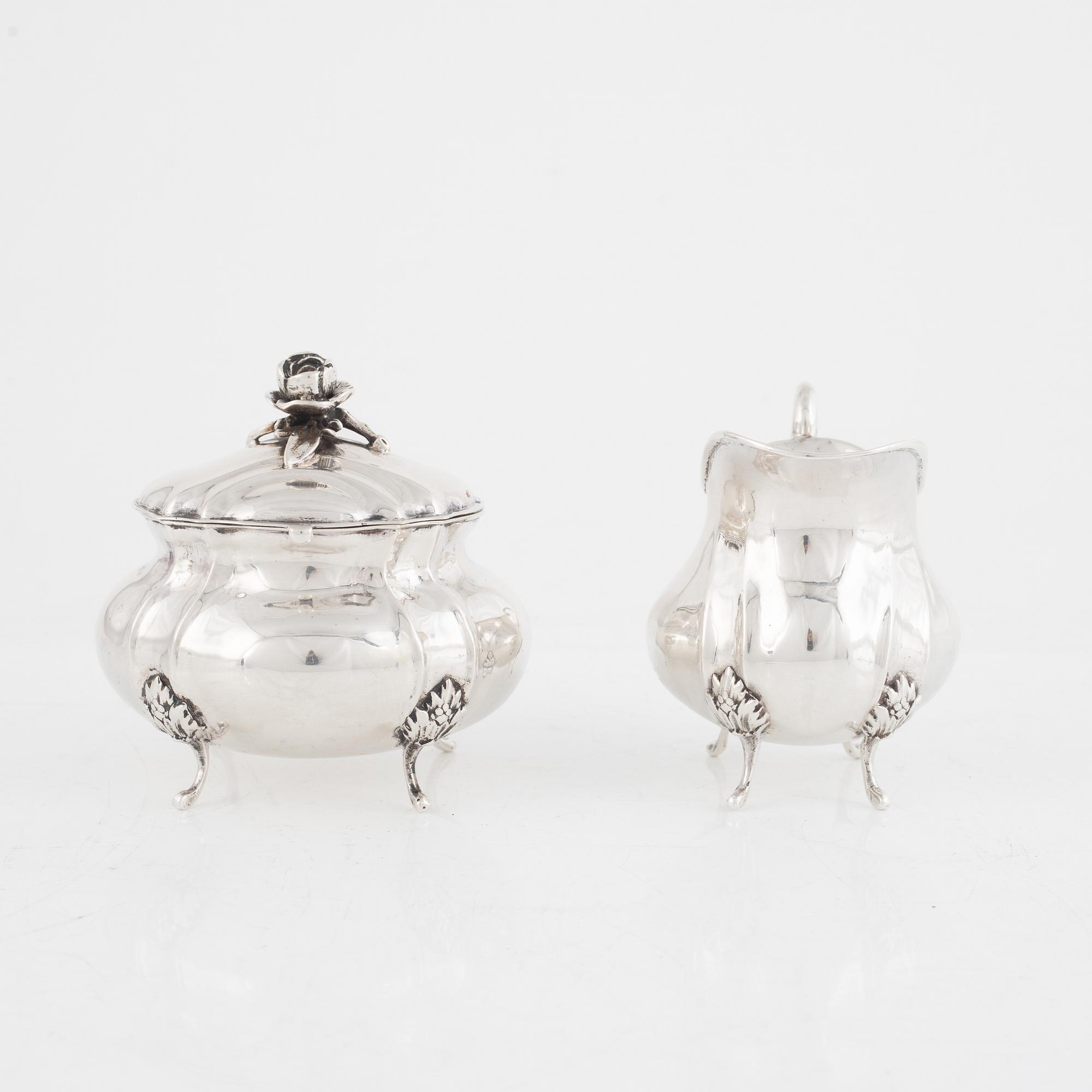 Gräddkanna och sockerskål, silver, nyrokoko, 18/1900-tal.