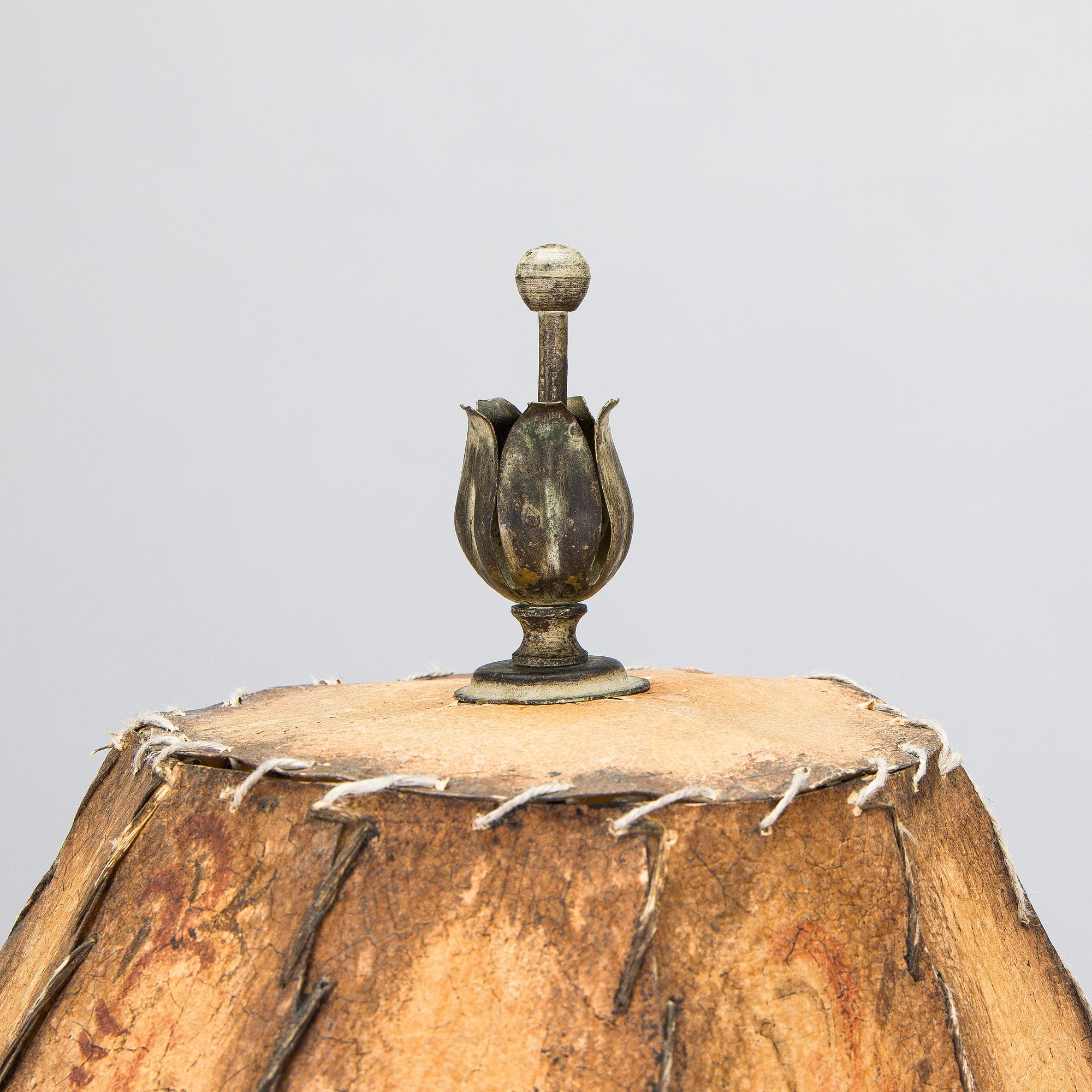 A 1930s model '811' floor lamp for Taidetakomo Hakkarainen, Finland.