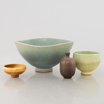 Berndt Friberg, a group of three stoneware bowls and a vase, Gustavsberg Studio.