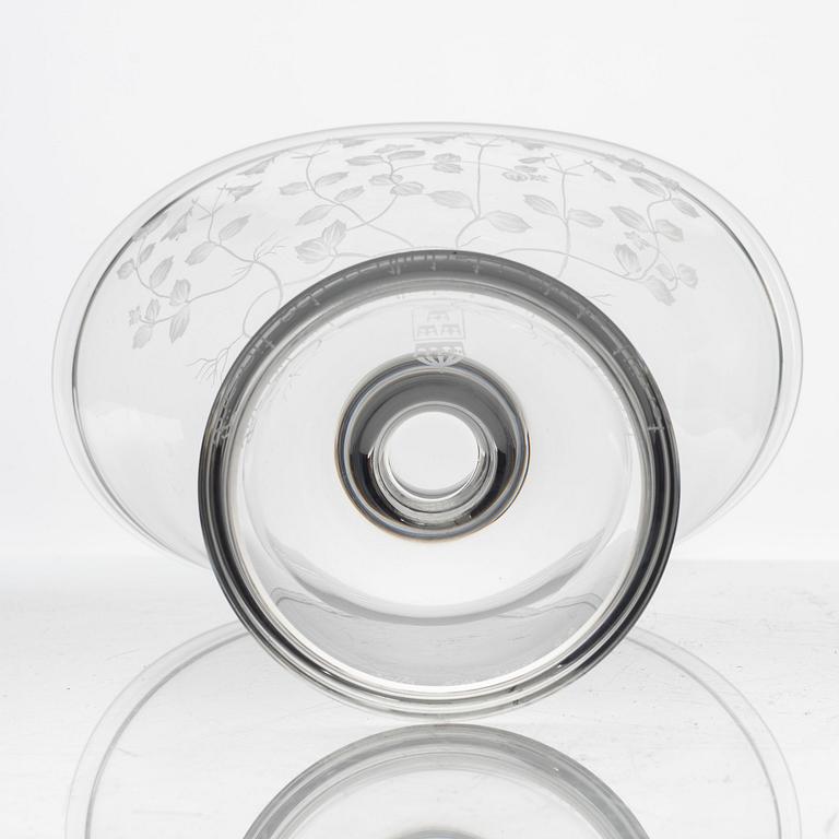 Lisa Bauer, a glass bowl, Kosta 1986.