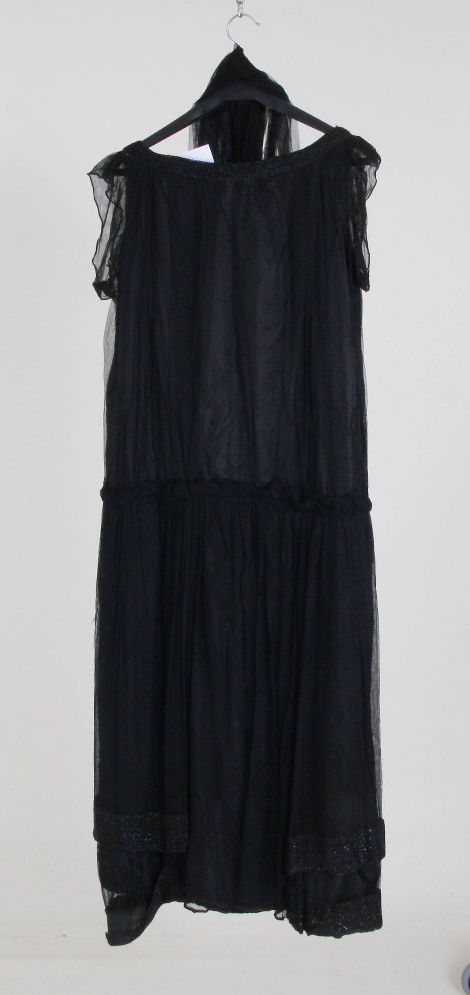 KLÄNNING, 1920-tal.