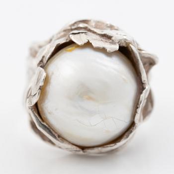 Ring, silver med mabepärla.