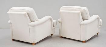 FÅTÖLJER, ett par, Howardmodell, 2000-tal.