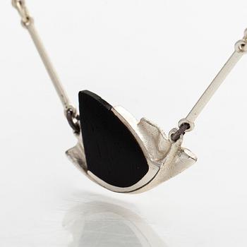 Zoltan Popovits, halsband, sterlingsilver och ebenholts, Lapponia 1987.