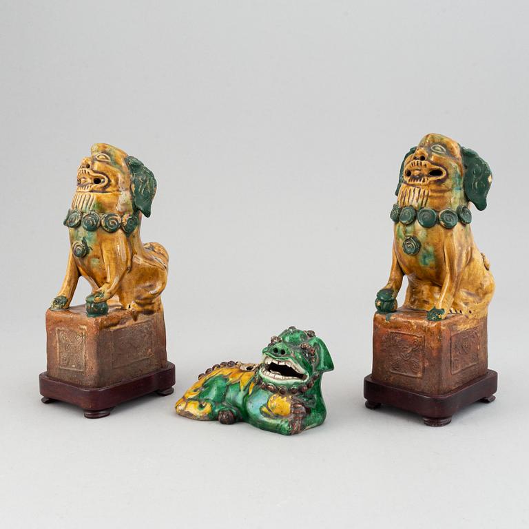 A group of three joss stick holders, Qing dynasty, 18th/19th Century.