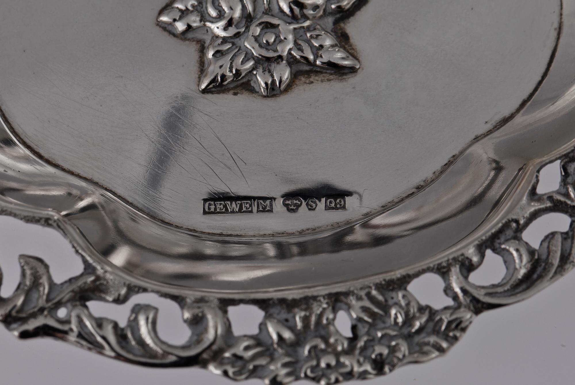 PARTI SILVER, 8 delar, bl.a England, 1900-tal.