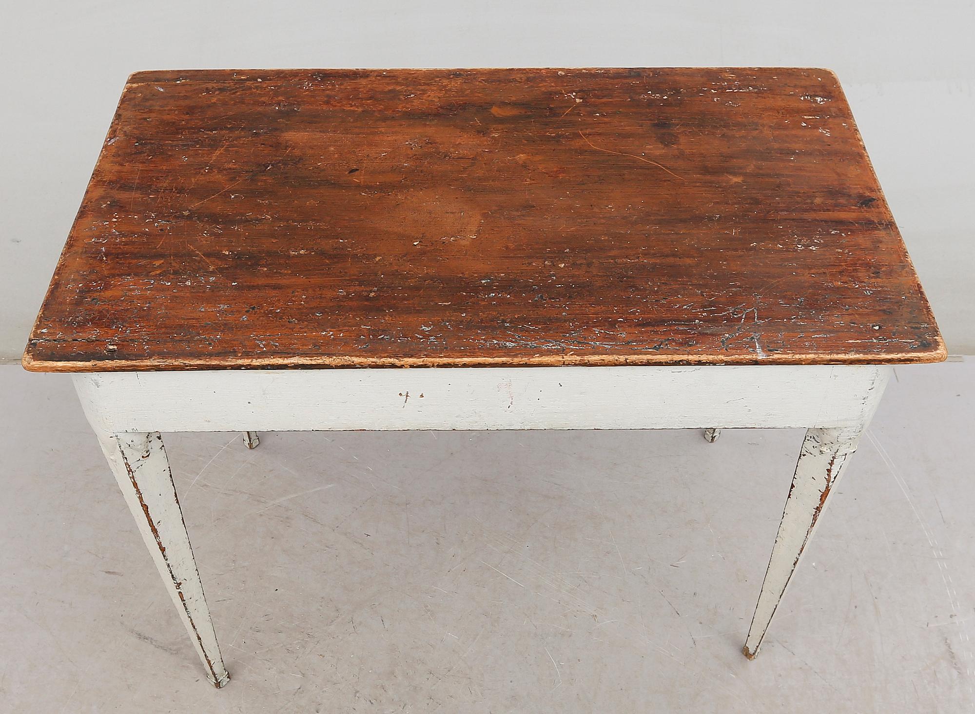 BORD, 1800-talets första hälft.