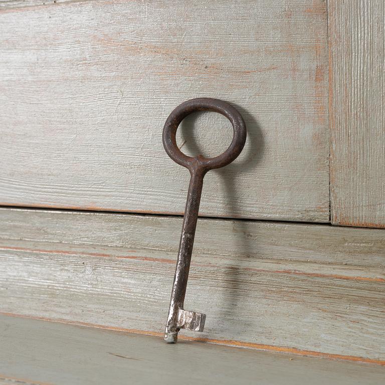 Cabinet, 19th century.