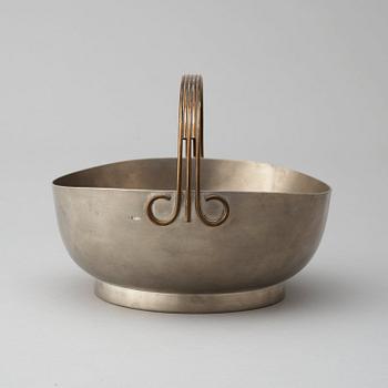 A Svenskt Tenn pewter bowl, Stockholm 1936.