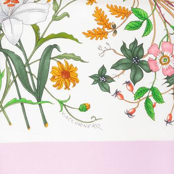 Gucci, scarf, "Flora".