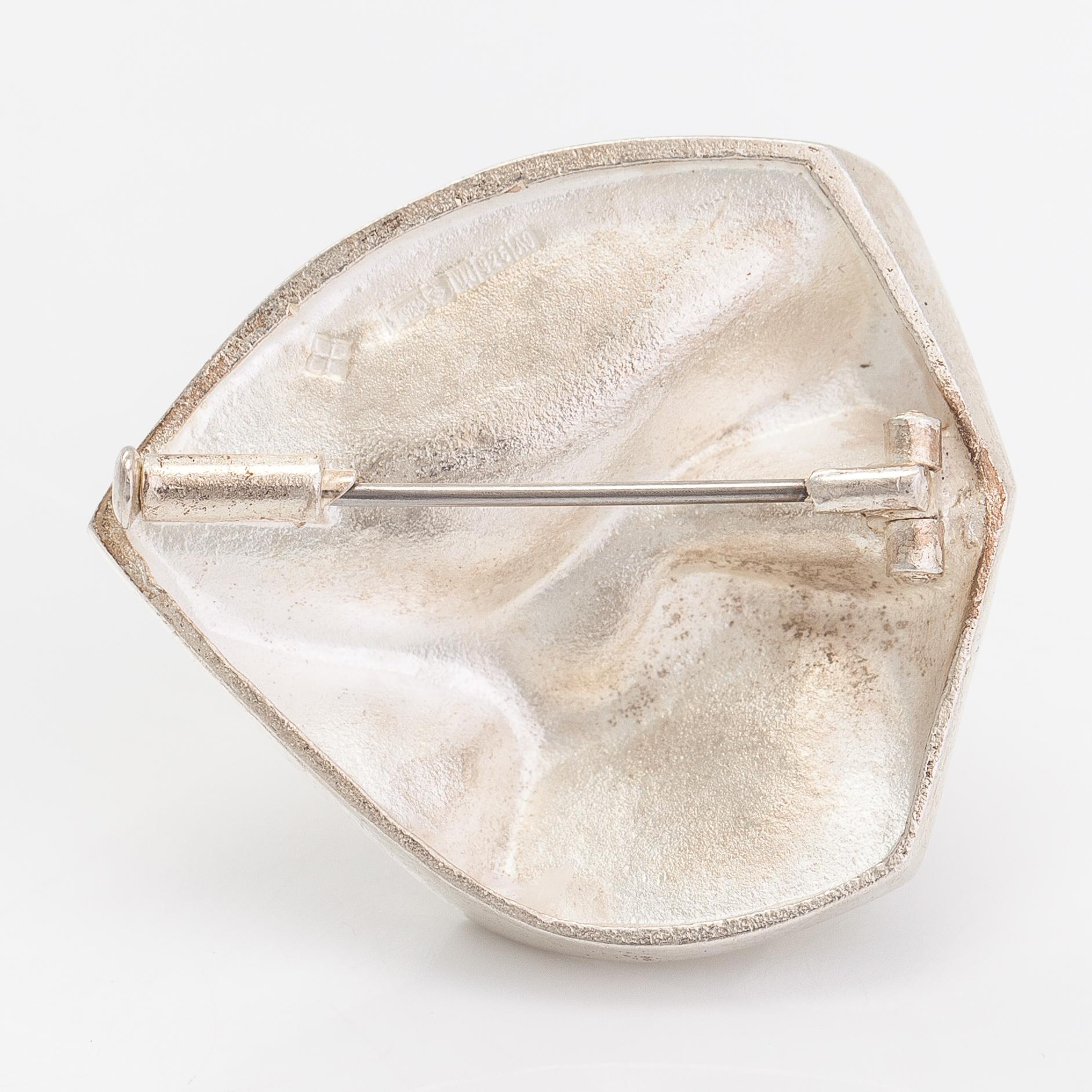 Björn Weckström, A sterling silver brooch 'Cuore di neve'. Lapponia 2002.