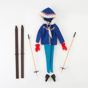 Barbiekläder 4 set. vintage bl a "Sophisticated lady" Mattel 1963. "Ski queen" Mattel 1963-64.