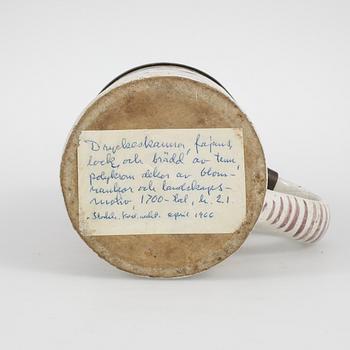 STOP, fajans, sannolikt Tyskland, 1700-talets första hälft.