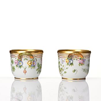 A pair of Royal Copenhagen 'Flora Danica' flower pots/wine coolers, Denmark, 20th Century.