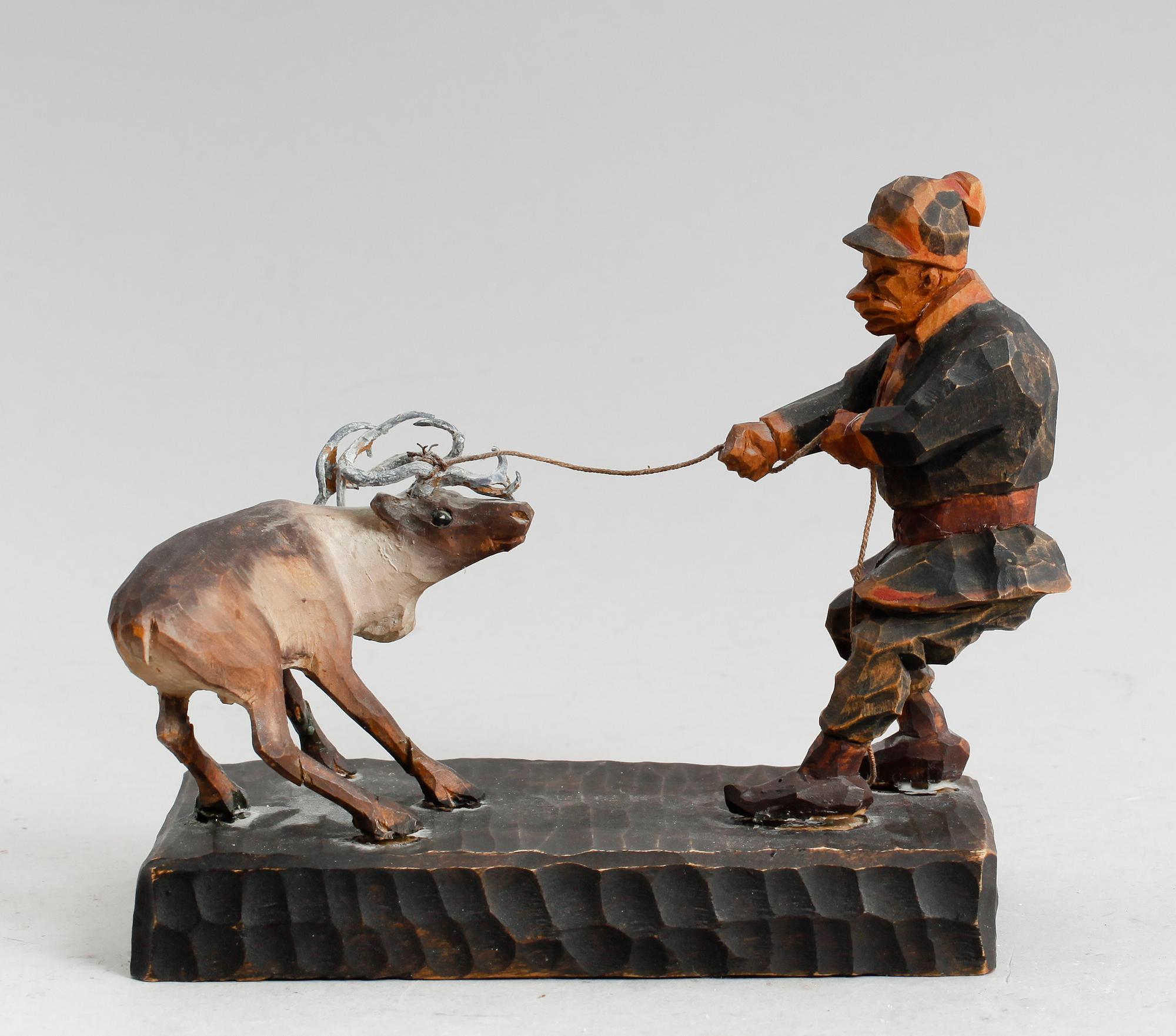 SKULPTUR, trä, 1900-talets mitt, monomgramsignerad E.N.