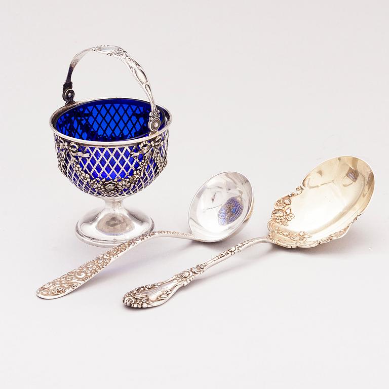 SKÅL, SERVERINGSSKED och SÅSSLEV, sterling silver, New York och Baltimore, USA 1900-talets första hälft.
