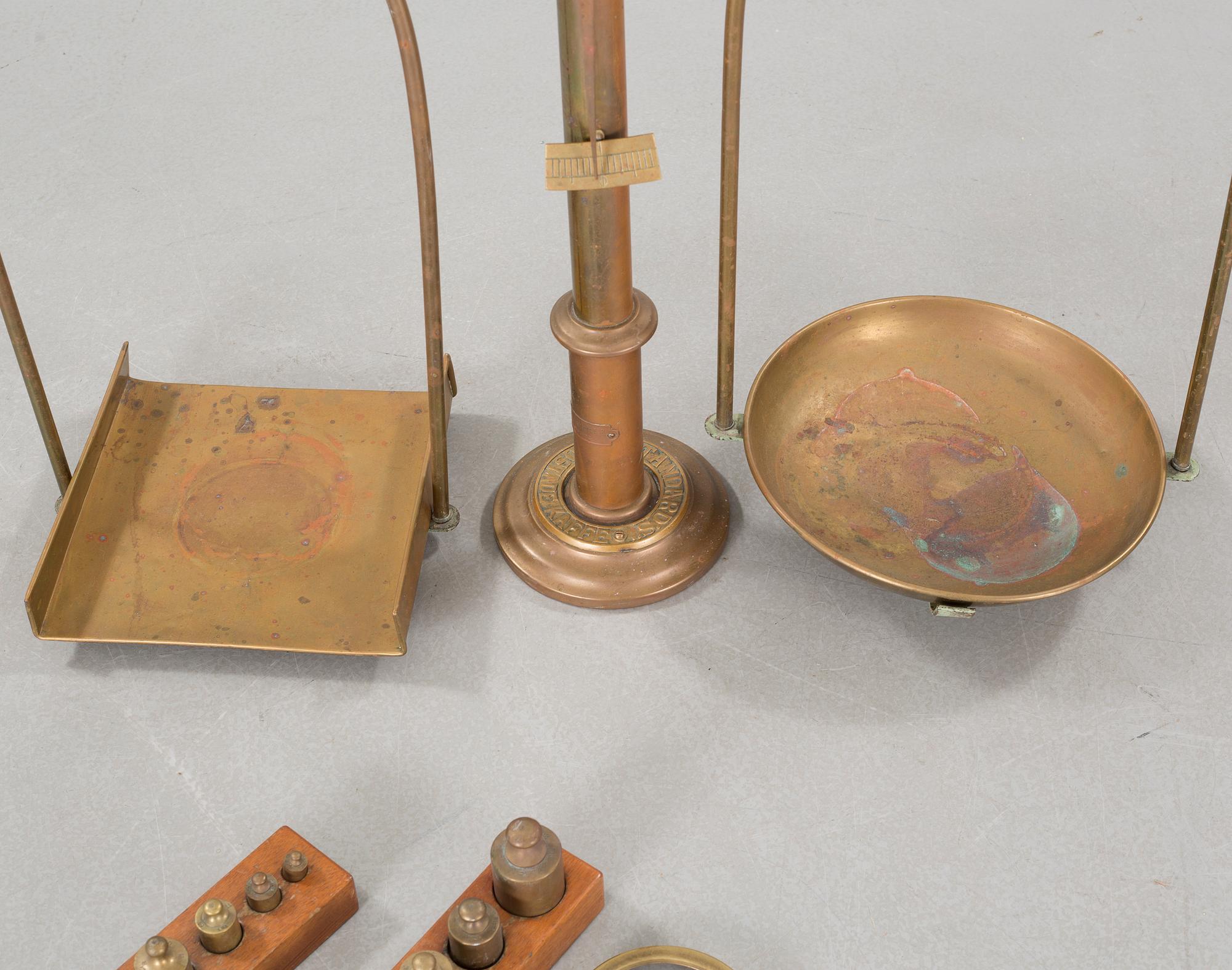 A scale, A.B. Kaffeångrosteriet "Standard", Göteborg, Sweden, circa turn of the century 1900.