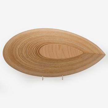 Tapio Wirkkala, A plywood dish, unsigned.