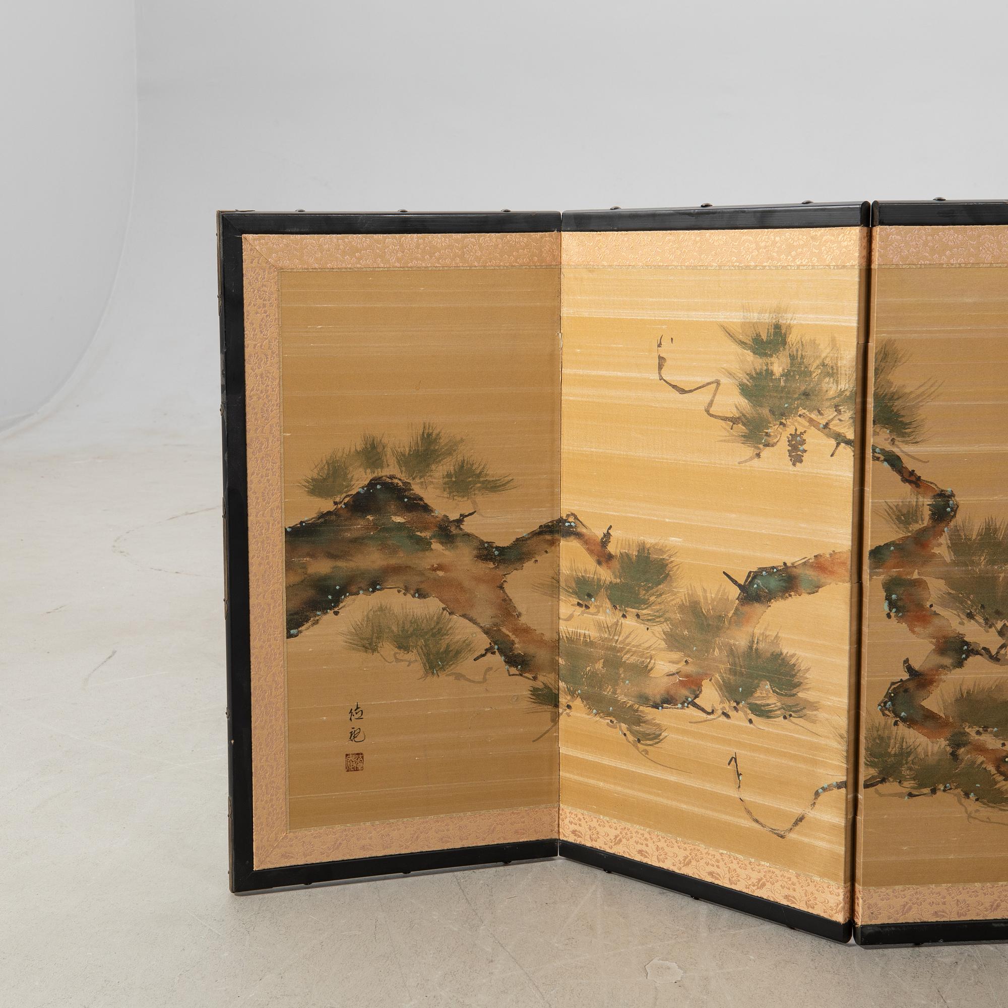 Folding screen Japan 20th century.