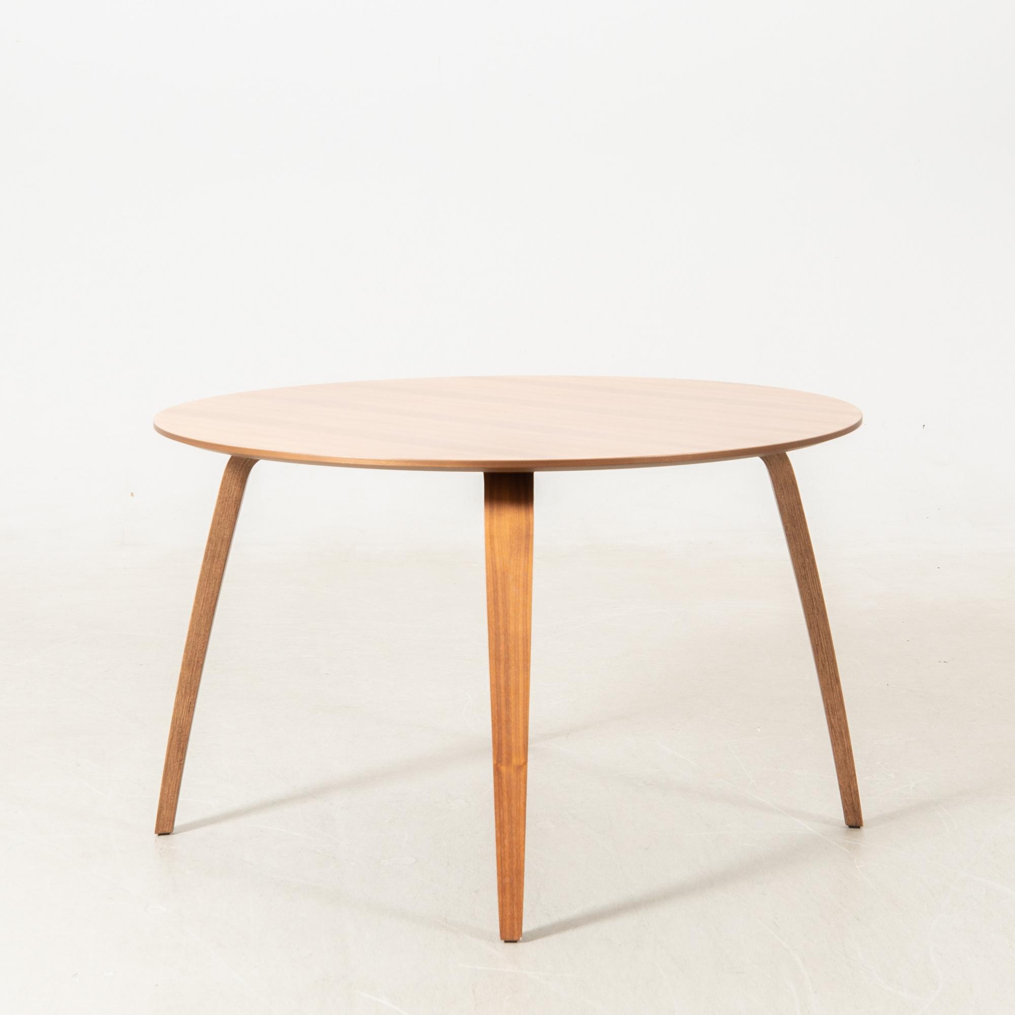 Dining table, Komplot Design for GUBI, contemporary.