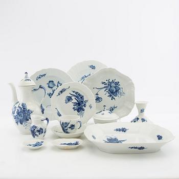 Service "Blue Flower" approx. 59 dl Royal Copenhagen Denmark porcelain.